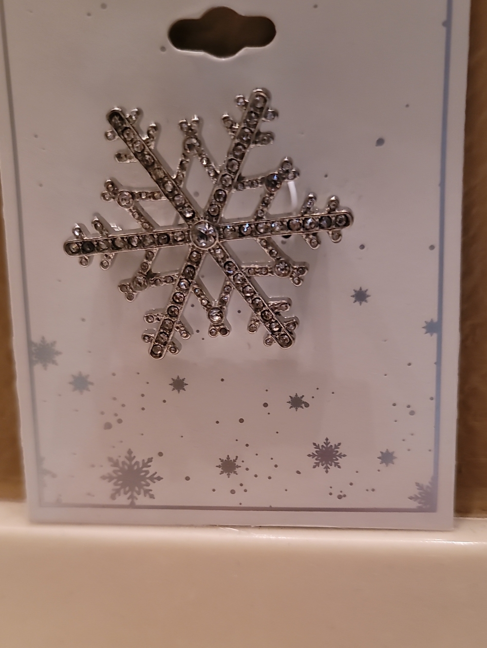 Rhinestone Snowflake Brooch - Silver Sparkle